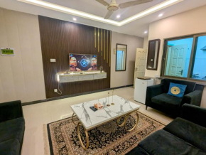 Royal Family Suite